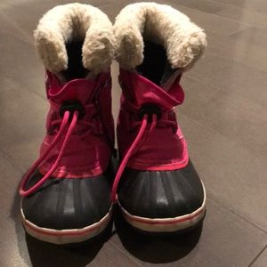 Sorel girls boots